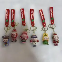 ラブブ　クリスマス　キーホルダー