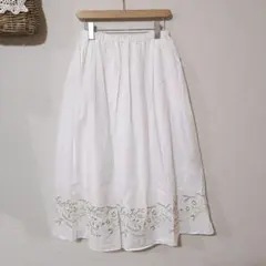 サマンサモスモス　夏のお花とスカラップ刺繍スカート　　オフ