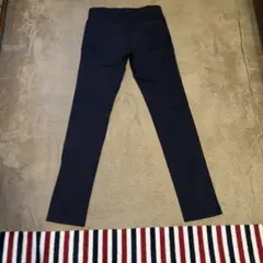 ユニクロ　ネイビー スリムフィット チノパン ウエスト76サイズ　股下84cm