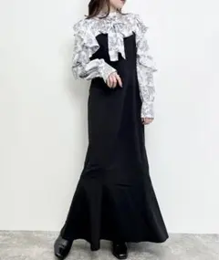 【新品未使用】【タグ付き】フリルハイネック／ドッキングワンピース