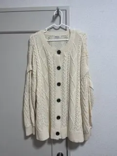 アイボリー ケーブルニット カーディガン