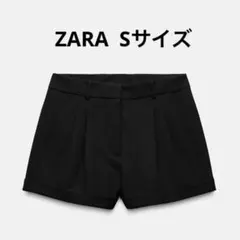 ZARA ダーツ入りブラックショートパンツ Mサイズ