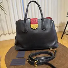 PRADA トートバッグ ビジネスバッグ レザー