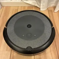iRobot Roomba ロボット掃除機 本体+ステーション+替えブラシ2個のサムネイル