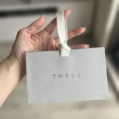 THREEスリー ギフト箱のサムネイル