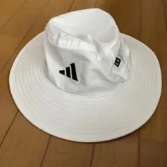 美品‼️アディダス バケットハット ホワイト　56〜57センチ