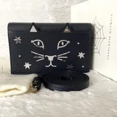 【美品・箱・保管袋付】シャルロットオリンピア／ショルダーバッグ 猫 えんじ 美品・箱・保管袋付】シャルロットオリンピア／ショルダーバッグ