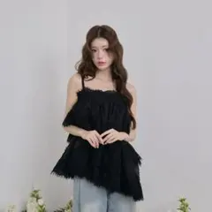 Volume lace sheer cami tops トリートユアセルフのサムネイル