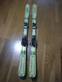 elan スキー板 緑/白