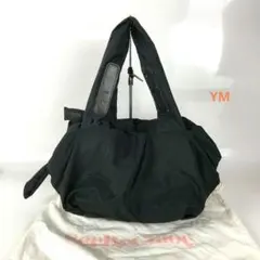 Item thumbnail for item 60f040f8-2a35-4b28-8364-13f7c1fc8a71