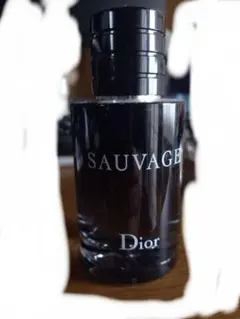 DIOR SAUVAGE ディオールソヴァージュ オードゥ トワレ　60ml