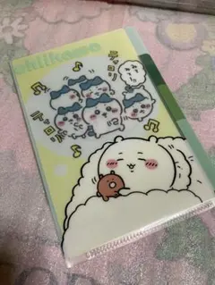 ちいかわ　ハチワレ　クリアポケットファイル　クリアホルダー　新品　夢の中