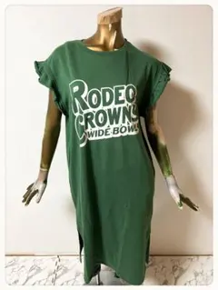 ☘️T21967☘️Rodeo Crowns フリルプリントワンピース F