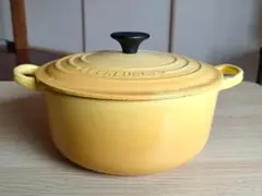 【未使用】ル・クルーゼ ココットロンド 20cm イエロー ルクルーゼ ココットロンド 20cm イエロー ハニー ネクター 両手