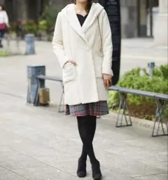 最終値下げ✨️tocco closet ポケットビジュー エコソフトムートンコート