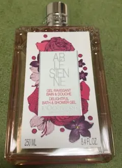 L'Occitane リボンアルル バス&シャワージェル