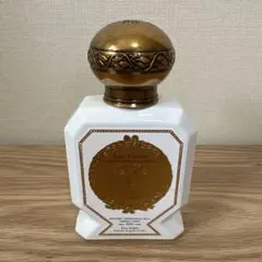 オフィシーヌユニヴェルセルビュリー Eau Triple Makassar - メルカリ