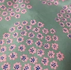 マリメッコ 生地 プケッティ　グレーピンク