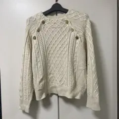 クリーム色 ケーブル編みニットセーター 長袖