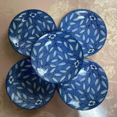 青い葉と花のデザイン小皿 5枚セット 直径約9.5㎝