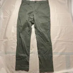 ユニクロ　オリーブ色　パンツ　ウエスト76センチ