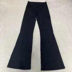 Item thumbnail for item 6173a3d1-8051-4f47-90c9-9d9dd56dd3e8