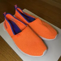 ART F99413 adidasスリッポンのサムネイル