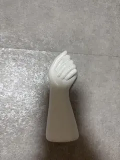 ハンドモチーフ 陶器製 置物のサムネイル