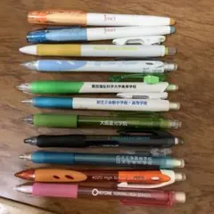 Item thumbnail for item 36d1d8d5-d5ea-4092-85b2-46b7f0d11ad6