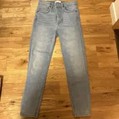 ZARA デニムスキニー　デニム　スキニー　パンツ　ザラ