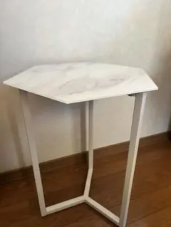 六角形ホワイト大理石風サイドテーブル ガラス