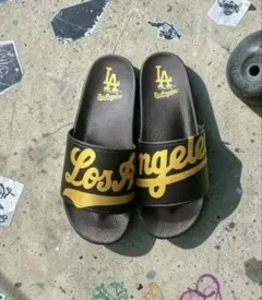 MLB（ドジャース） シャワーサンダル17_BK×GD・XL