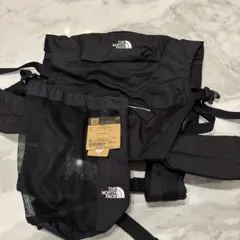 [미품] 블랙 태그가 달린 NORTH FACE 베이비 스트랩