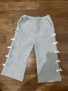 petit main リボン付きグレーのパンツ90サイズ