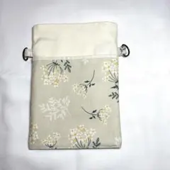 ハンドメイド　オーガナイザー　レースフラワー×生成り　お仕事用　保育士　介護士等