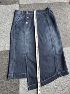 ダークデニム タイトスカート ボタン付き