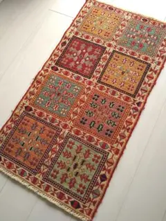 スマック織り キリム 98×52cm 8スクエア 自然モチーフ模様