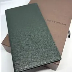 LOUIS VUITTON タイガ ポルトカルト クレディ 長財布 エピセア