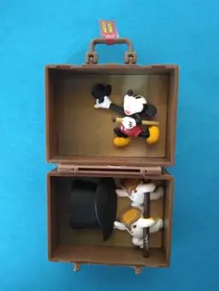 ディズニー　玩具？飾り物？　トランクを開け閉め出来ます　トランクにして飾っても