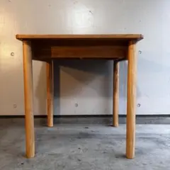 超美品★無印 木製テーブル ラバーウッド材 ナチュラル ７０×７０ｃｍ