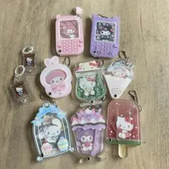 サンリオ カスタムアクリルチャーム 8点まとめ売り おまけ付きのサムネイル