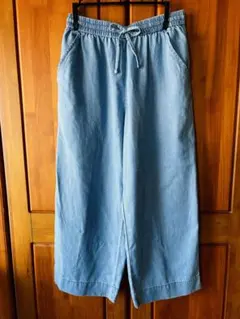 Item thumbnail for item b20bcfc9-e890-4cde-94eb-9541a6c51dae