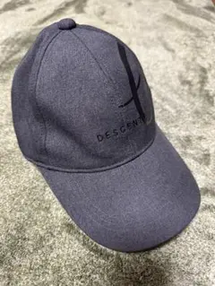 DESCENTE キャップ グレー フリーサイズ　57-59