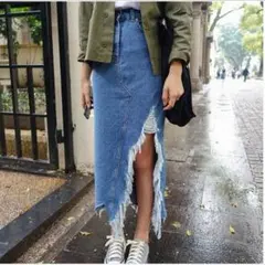 【値下げ】デニムスカートフロントスリット タイトスカート フリンジ ダメージ加工