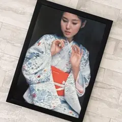 宍戸瑠美 B2サイズ ポスター - メルカリ