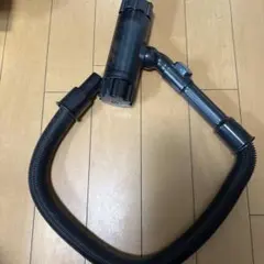 TOSHIBA トルネオ　掃除機　布団用ヘッド ホース付きのサムネイル