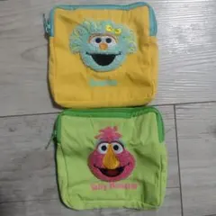 セサミストリート もこもこポーチ3 ロジータ、テリーモンスター