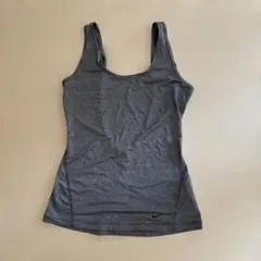 NIKE タンクトップ グレーのサムネイル