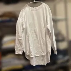 ロングティーシャツ 白