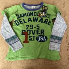 長袖カットソー 緑色 刺繍プリント付き